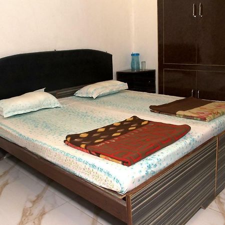 فاراناسي Hotel Tamilnadu Kashi المظهر الخارجي الصورة