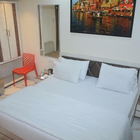 فاراناسي Hotel Tamilnadu Kashi المظهر الخارجي الصورة