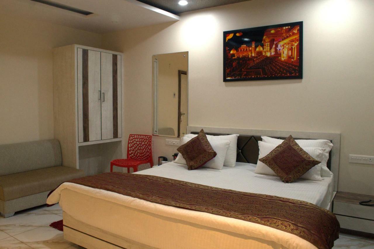 فاراناسي Hotel Tamilnadu Kashi المظهر الخارجي الصورة