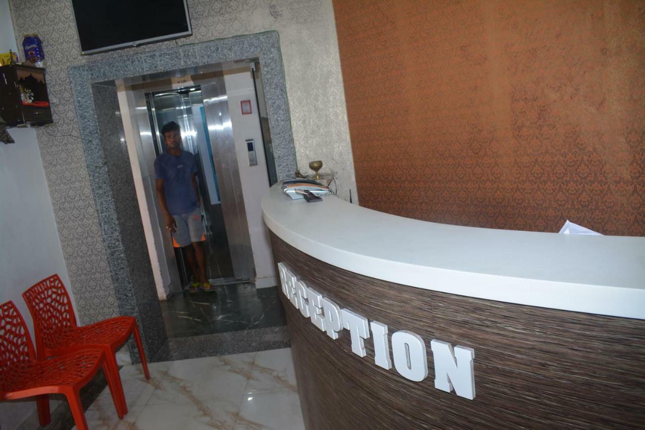 فاراناسي Hotel Tamilnadu Kashi المظهر الخارجي الصورة