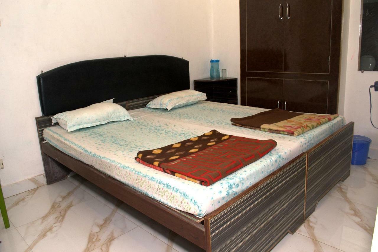 فاراناسي Hotel Tamilnadu Kashi المظهر الخارجي الصورة