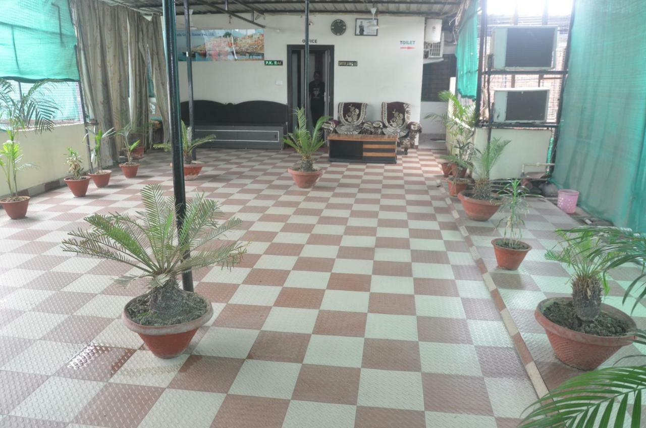 فاراناسي Hotel Tamilnadu Kashi المظهر الخارجي الصورة