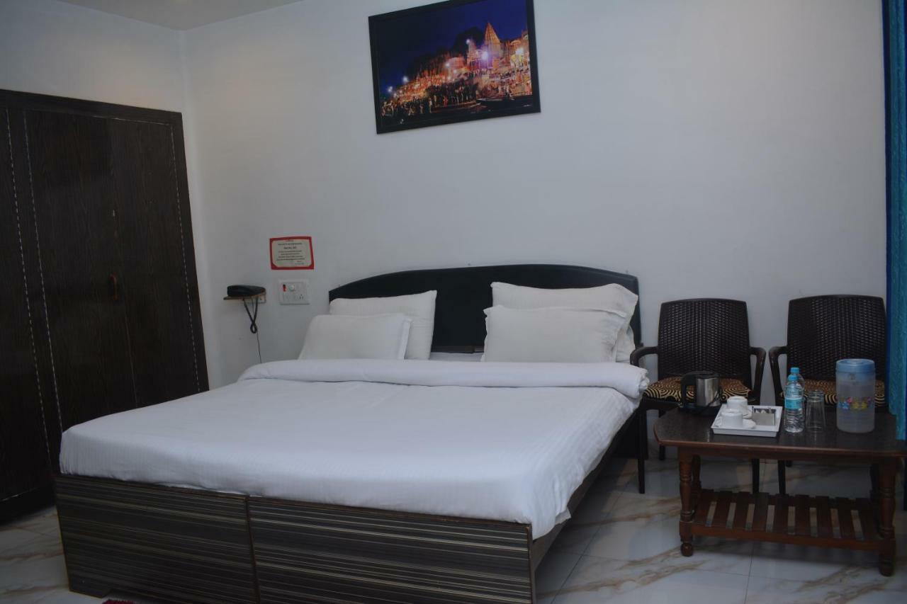 فاراناسي Hotel Tamilnadu Kashi المظهر الخارجي الصورة