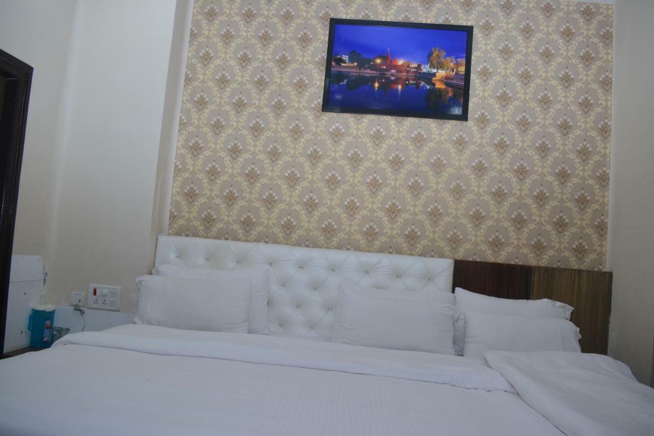 فاراناسي Hotel Tamilnadu Kashi المظهر الخارجي الصورة