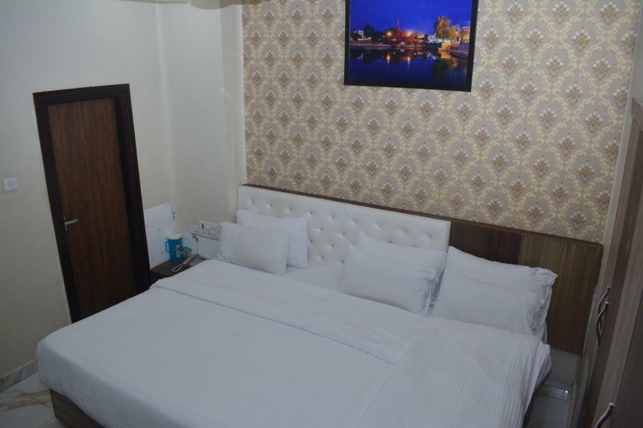 فاراناسي Hotel Tamilnadu Kashi المظهر الخارجي الصورة